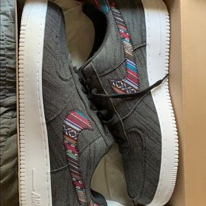 Air force 1 ‘07 lv8 afro punk size 14